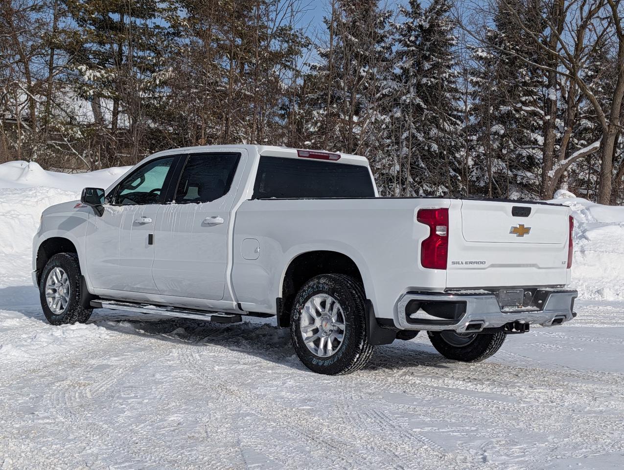 2026 Chevrolet Silverado 1500 LT Photo