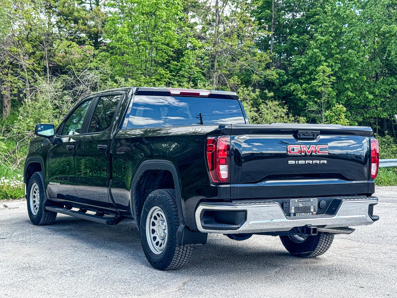 2026 GMC Sierra 1500 PRO Photo