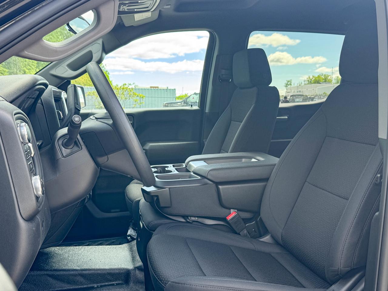 2026 GMC Sierra 1500 PRO Photo