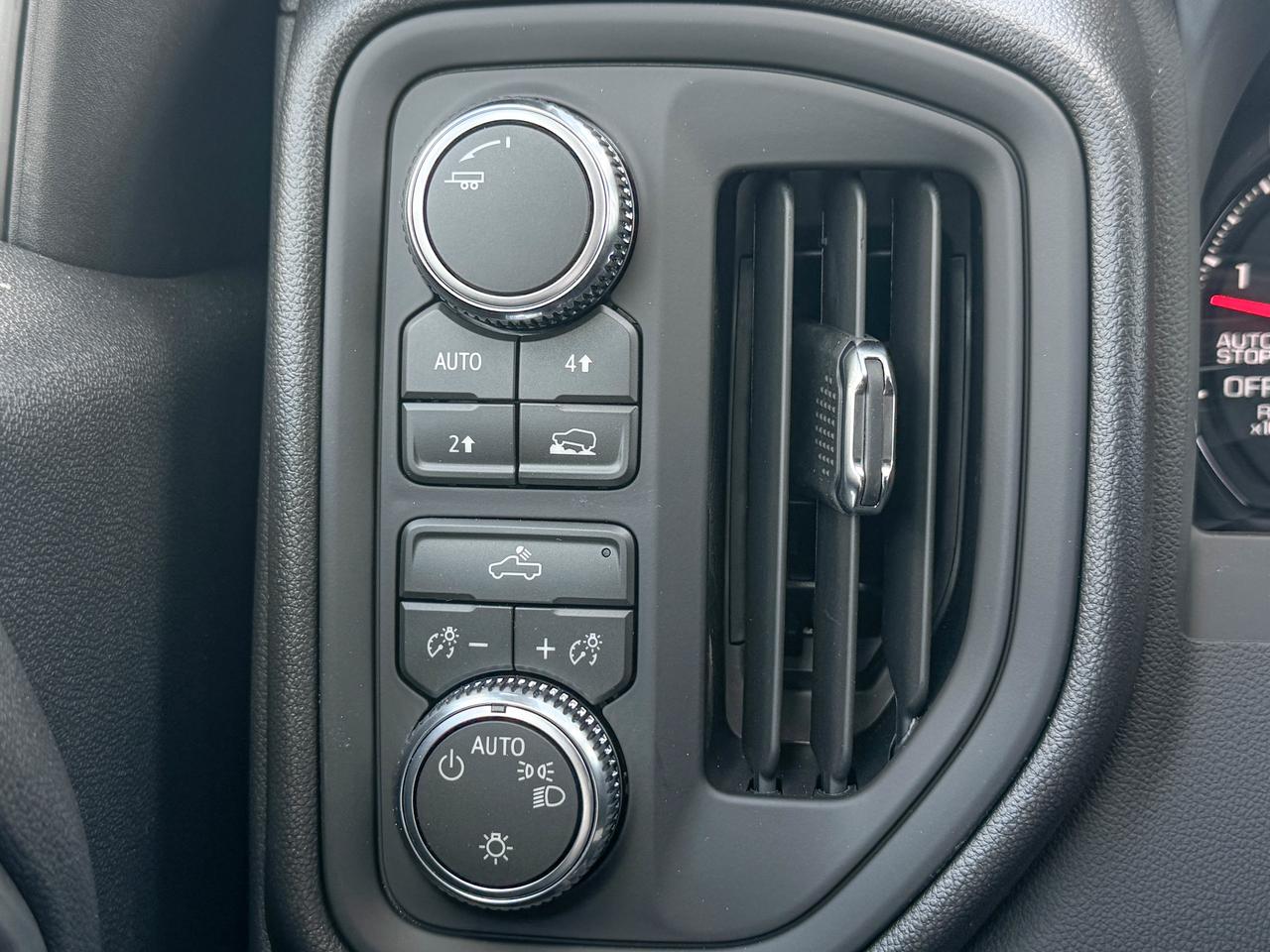 2026 GMC Sierra 1500 PRO Photo