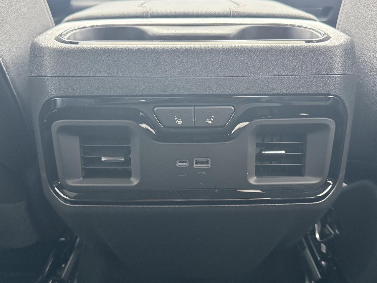 2026 GMC Sierra 1500 AT4 Photo