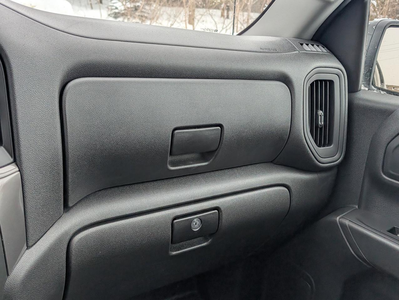 2026 GMC Sierra 1500 PRO Photo