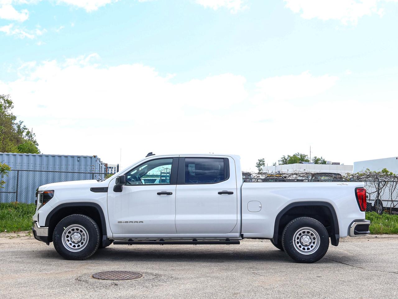 2026 GMC Sierra 1500 PRO Photo