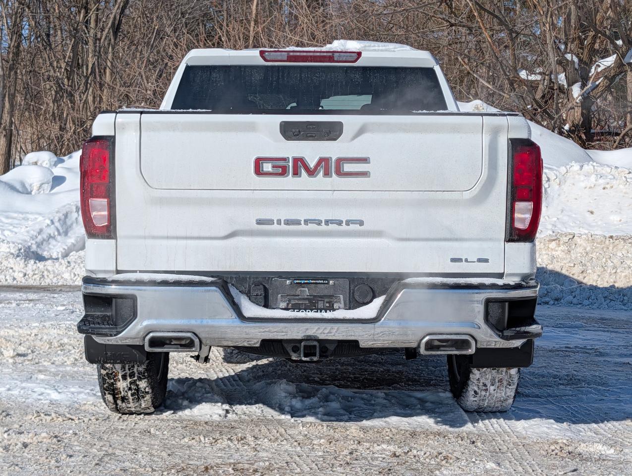 2026 GMC Sierra 1500 SLE Photo