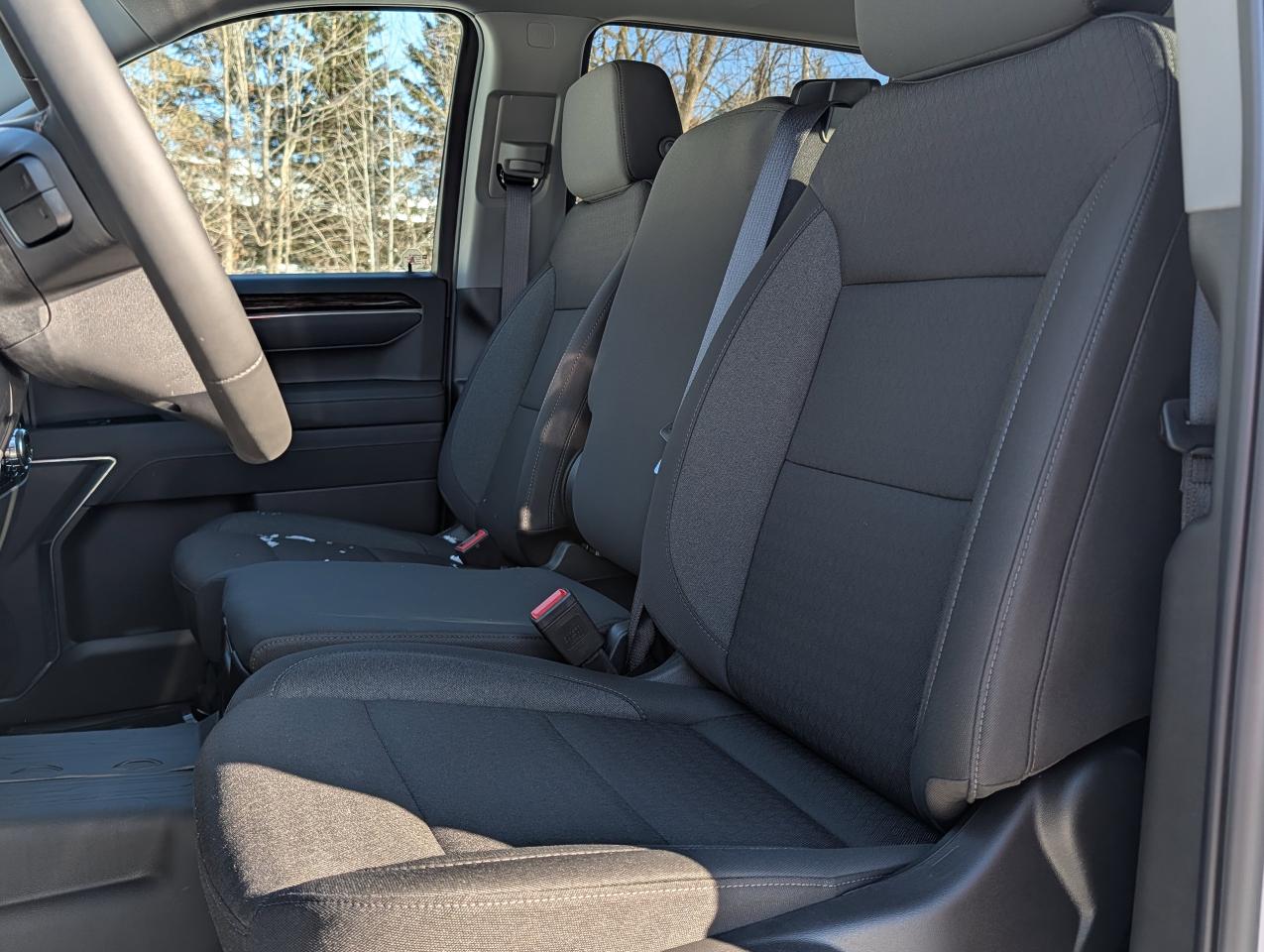 2026 GMC Sierra 1500 SLE Photo