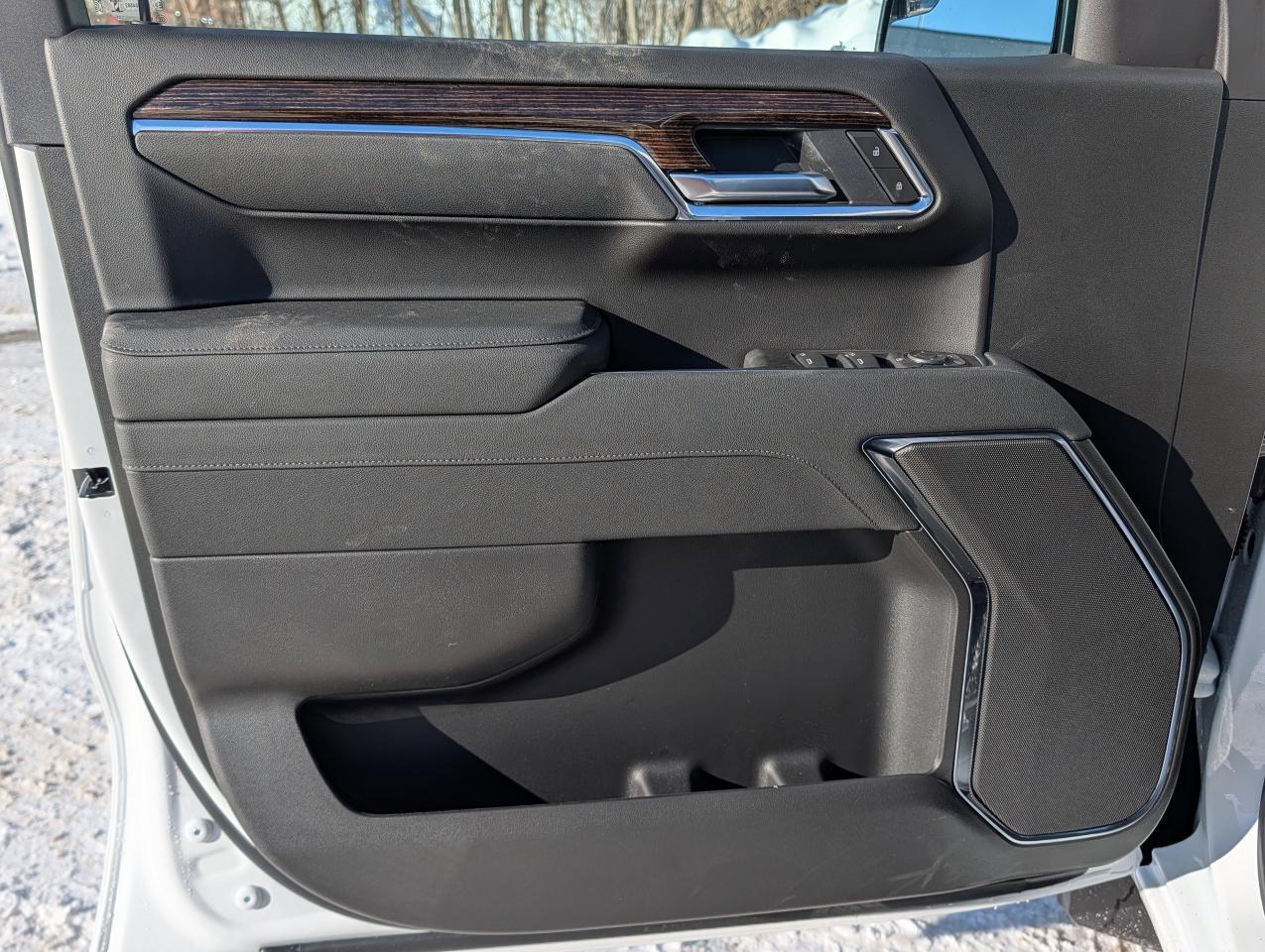 2026 GMC Sierra 1500 SLE Photo