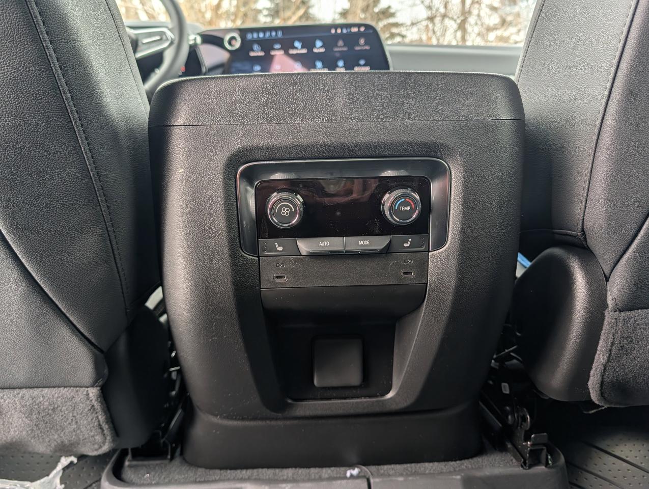 2026 Chevrolet Tahoe HIGH COUNTRY Photo