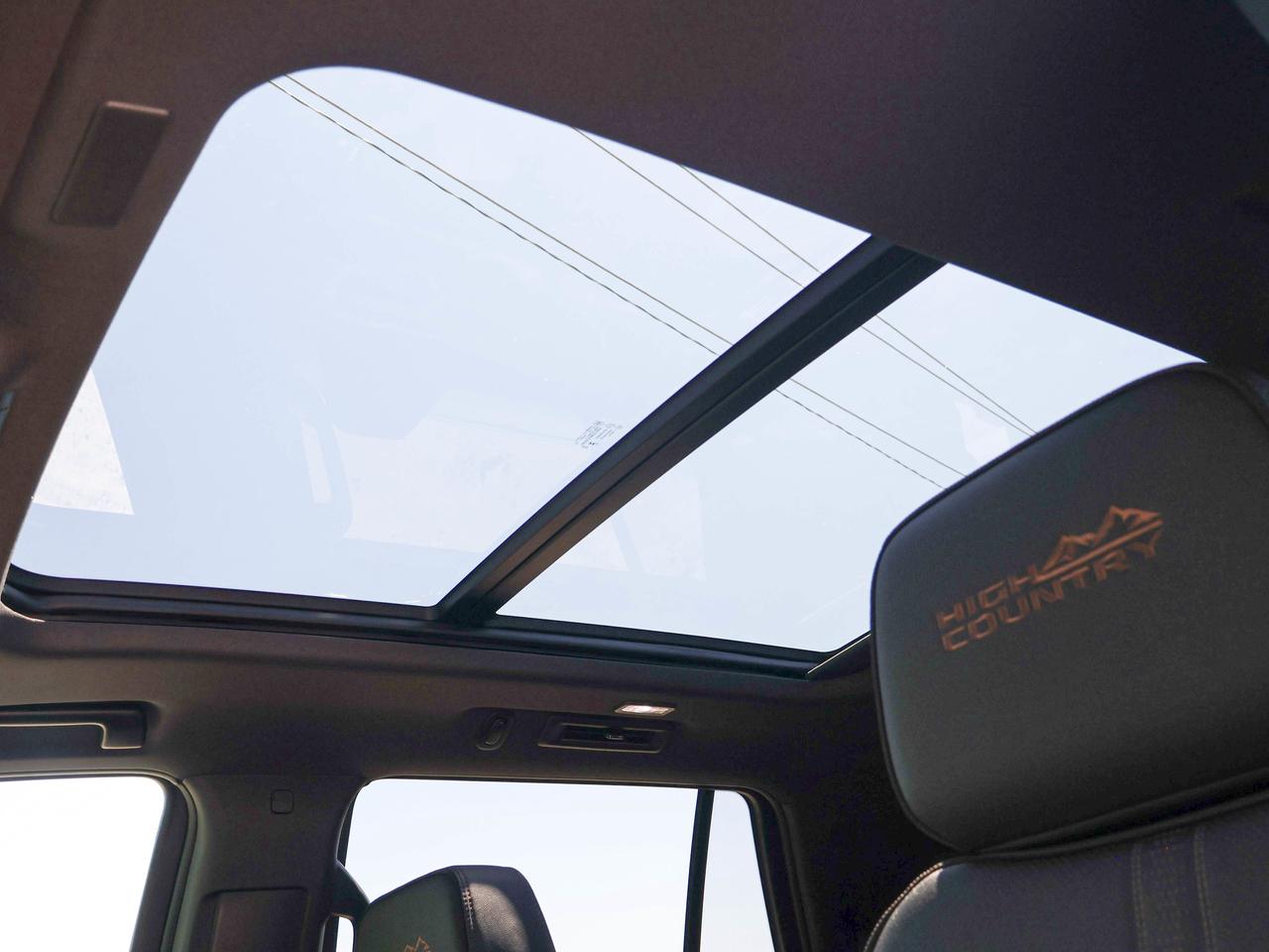 2026 Chevrolet Tahoe HIGH COUNTRY Photo