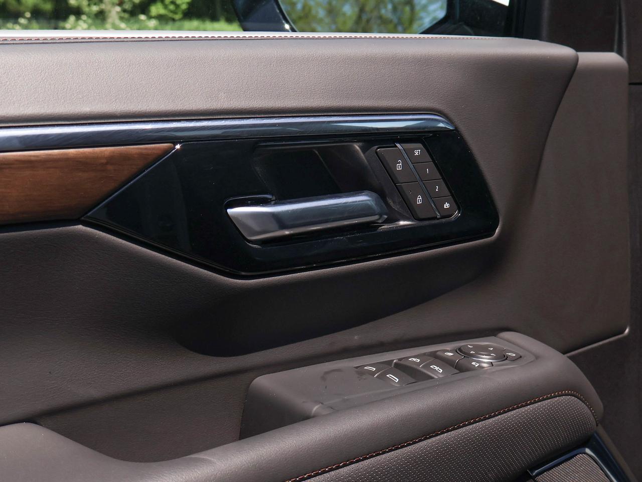 2026 Chevrolet Tahoe HIGH COUNTRY Photo
