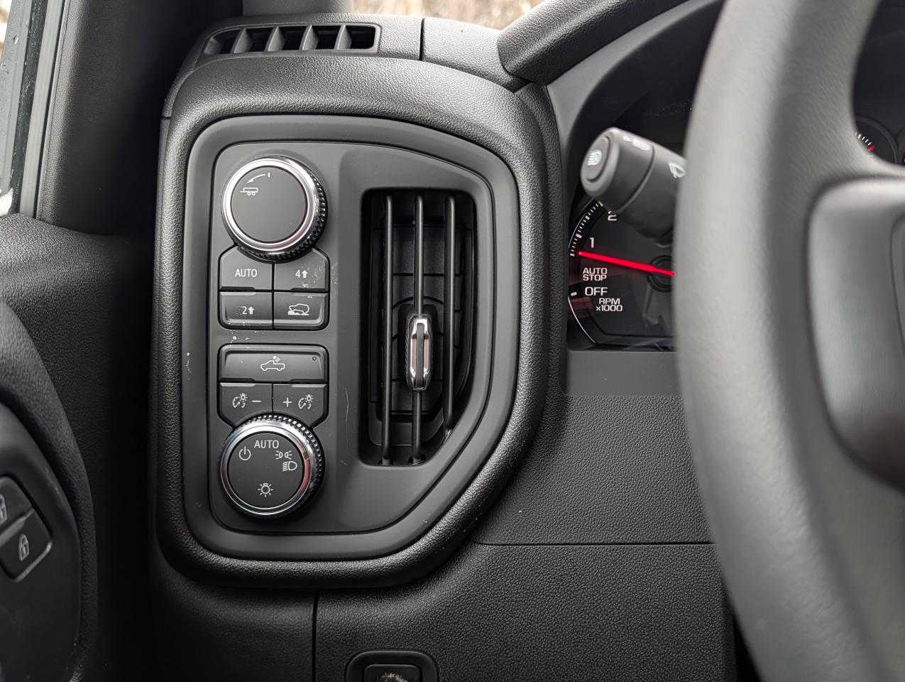 2026 GMC Sierra 1500 PRO Photo