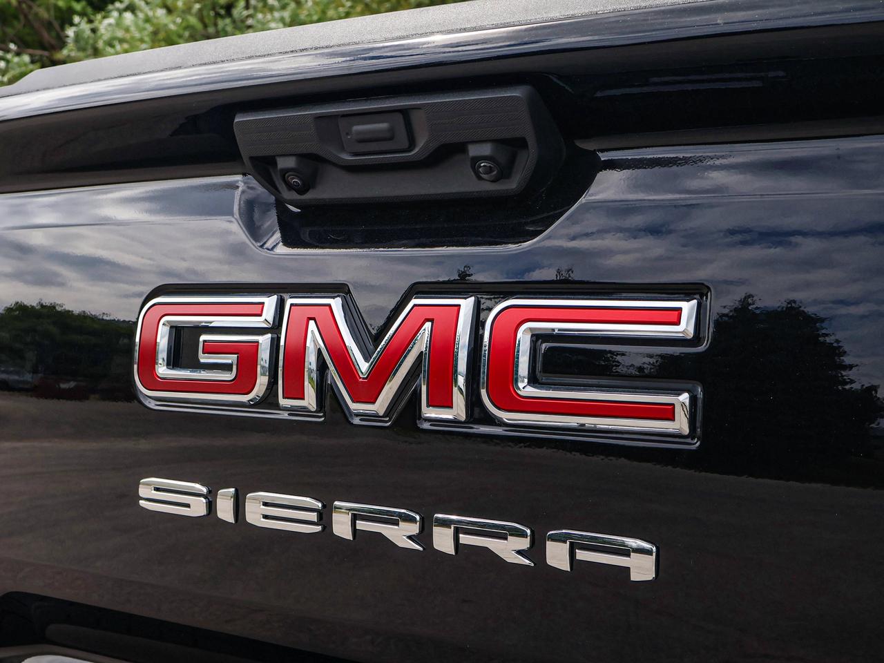 2026 GMC Sierra 1500 PRO Photo