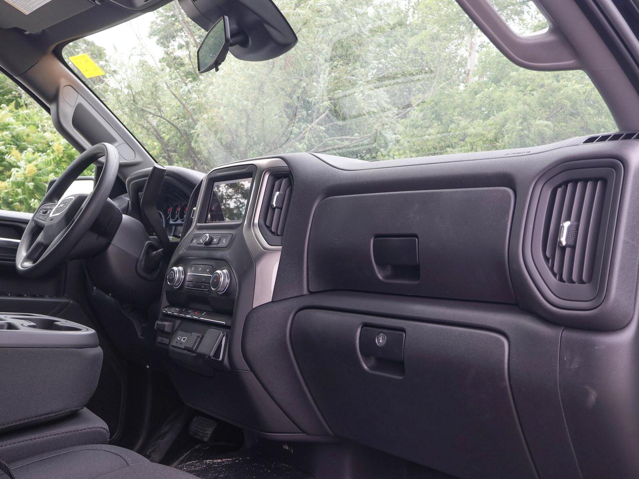 2026 GMC Sierra 1500 PRO Photo