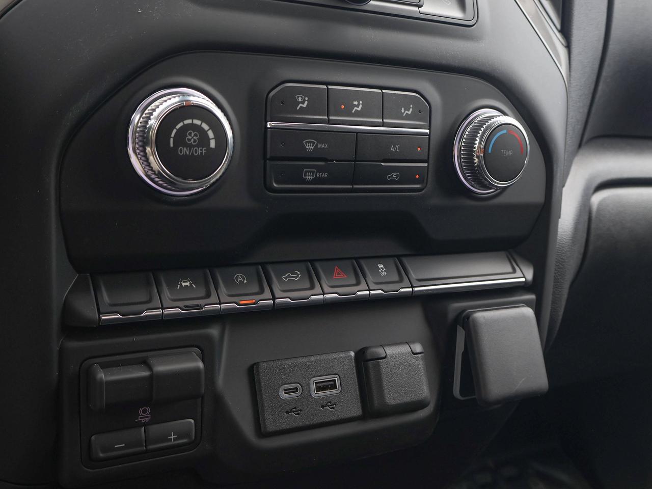 2026 GMC Sierra 1500 PRO Photo