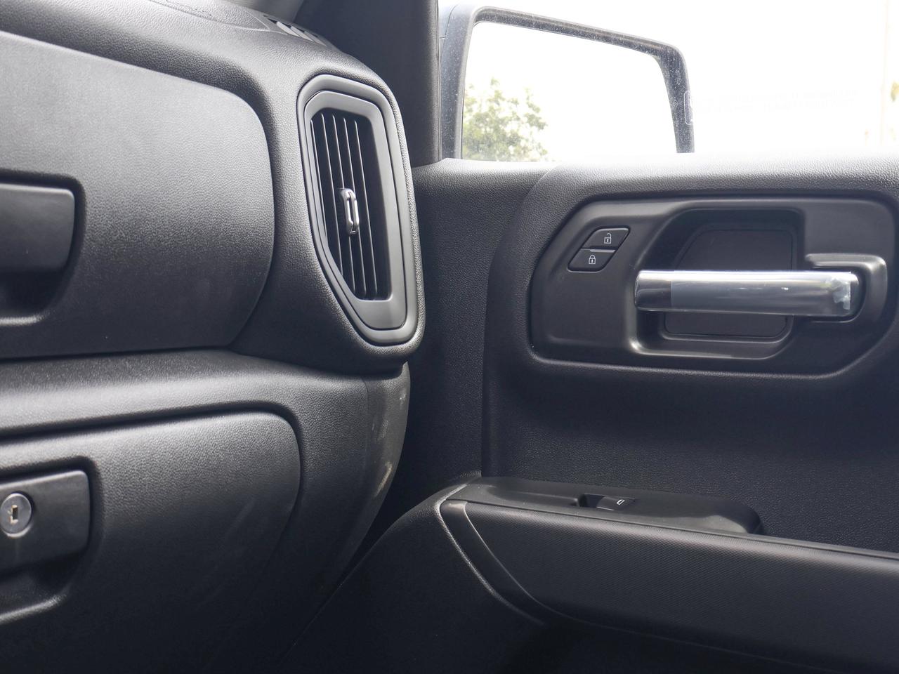 2026 GMC Sierra 1500 PRO Photo