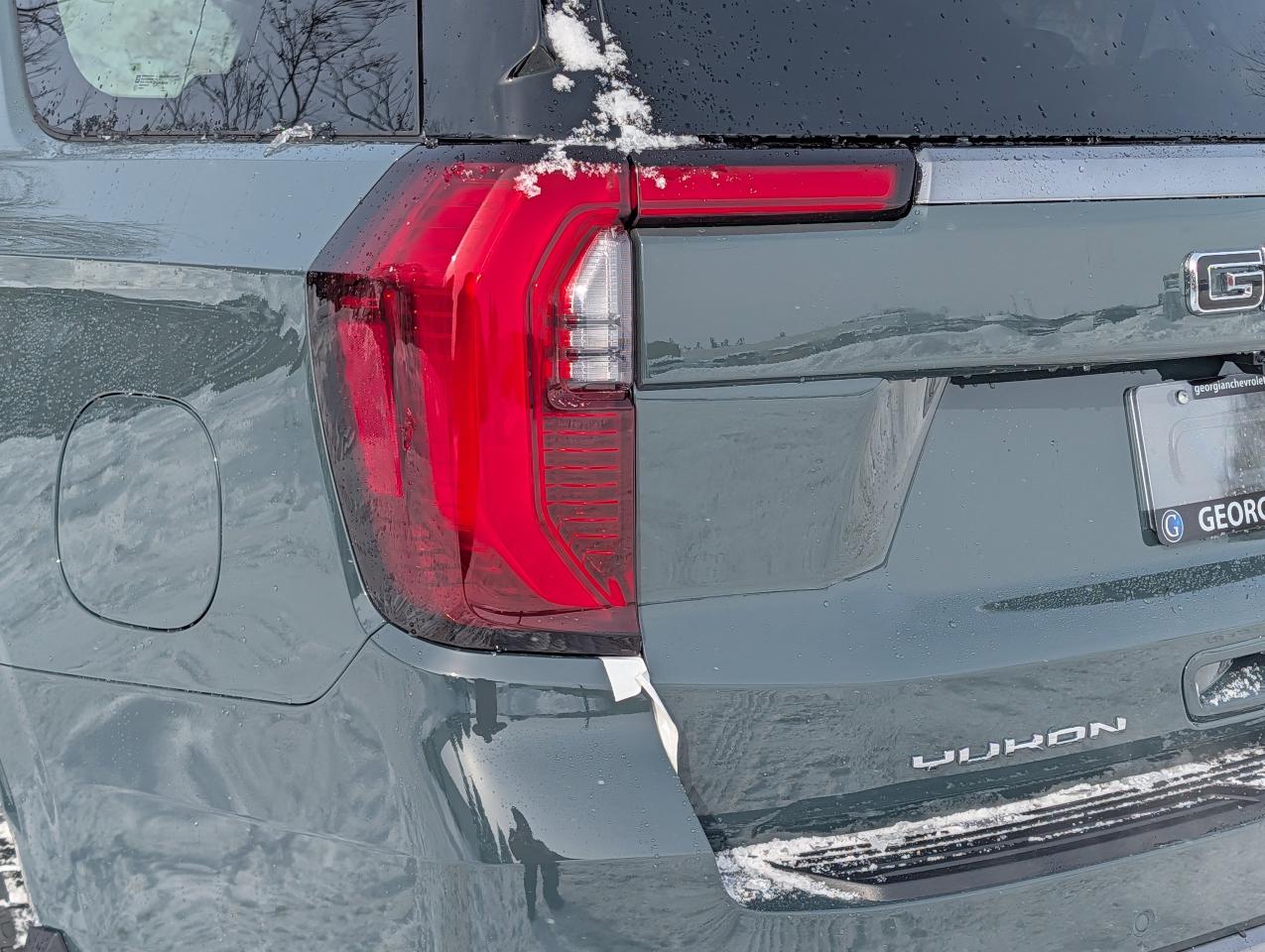 2026 GMC Yukon AT4 Photo