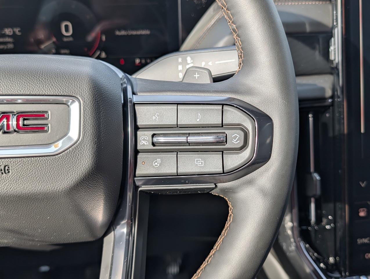 2026 GMC Yukon AT4 Photo