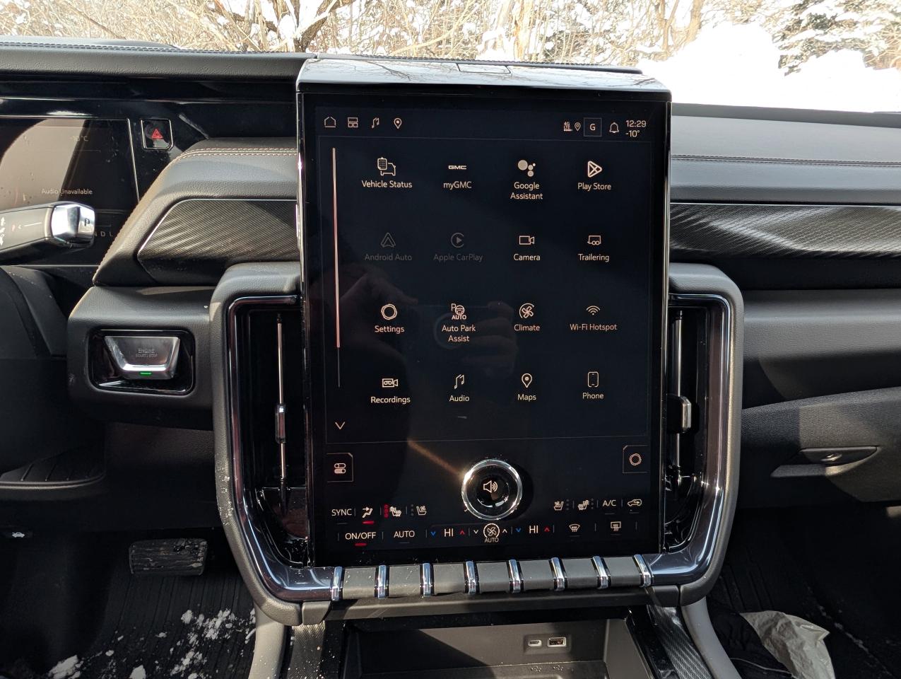 2026 GMC Yukon AT4 Photo