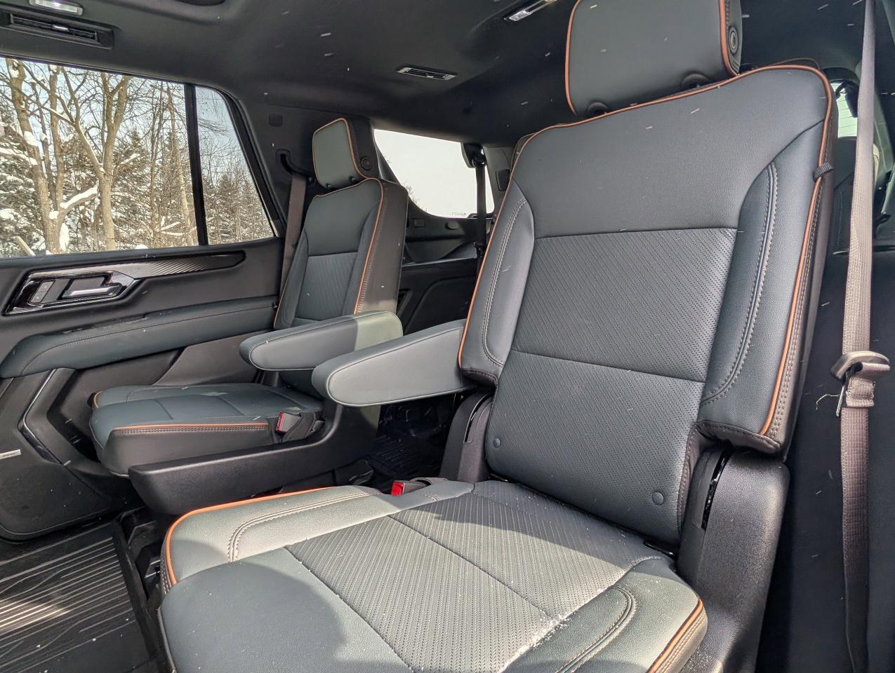 2026 GMC Yukon AT4 Photo