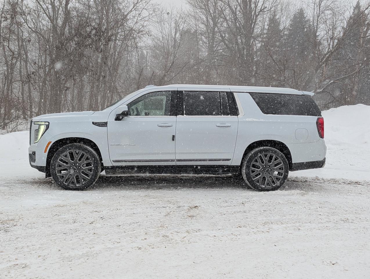 2026 GMC Yukon XL Denali Ultimate Photo