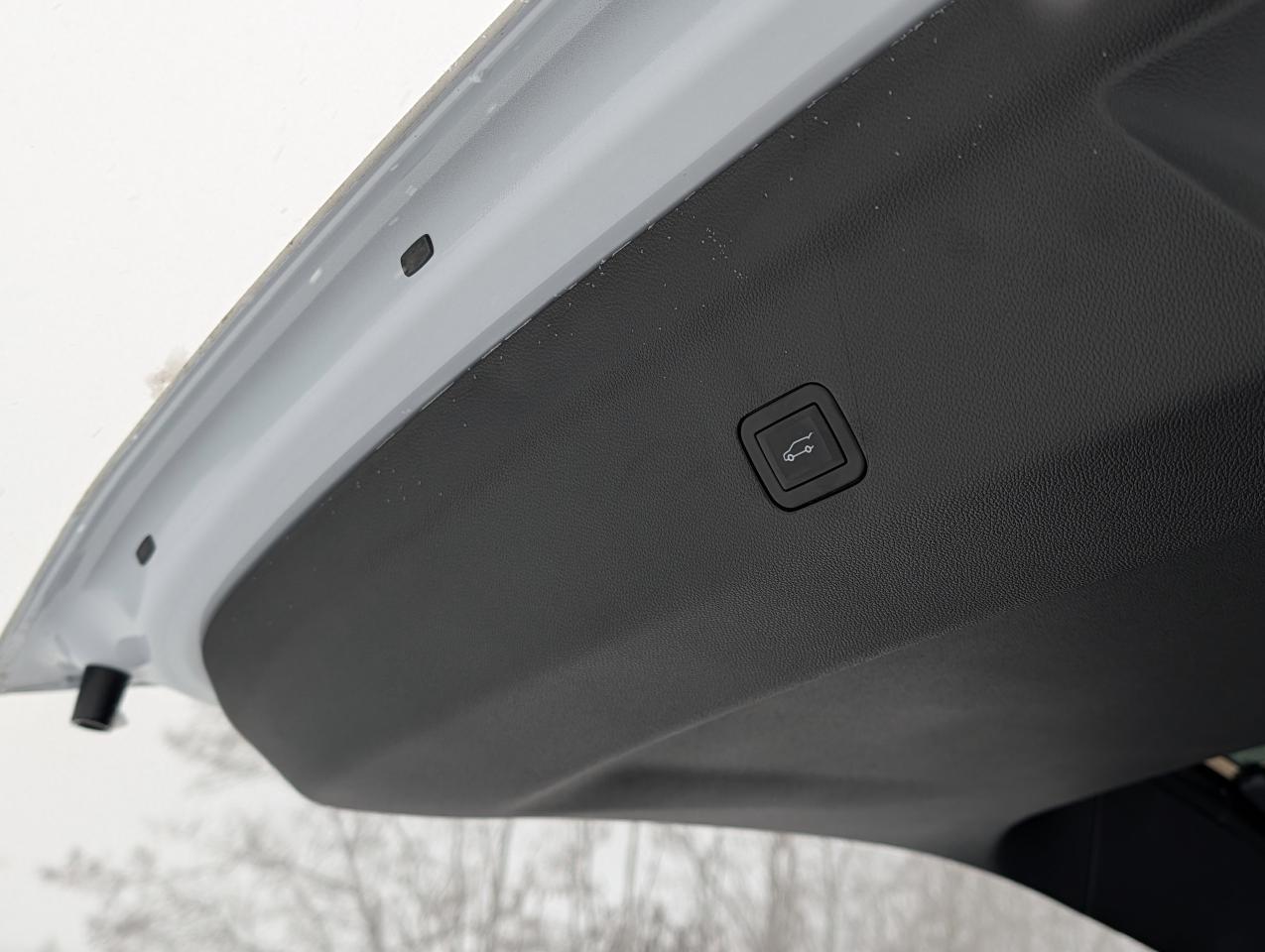 2026 GMC Yukon XL Denali Ultimate Photo