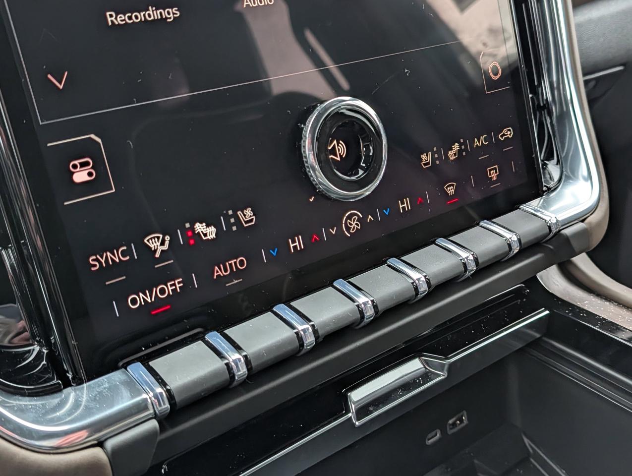 2026 GMC Yukon XL Denali Ultimate Photo