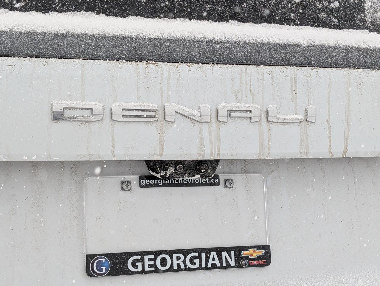 2026 GMC Yukon XL Denali Ultimate Photo