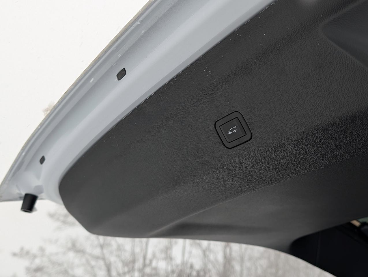 2026 GMC Yukon XL Denali Ultimate Photo