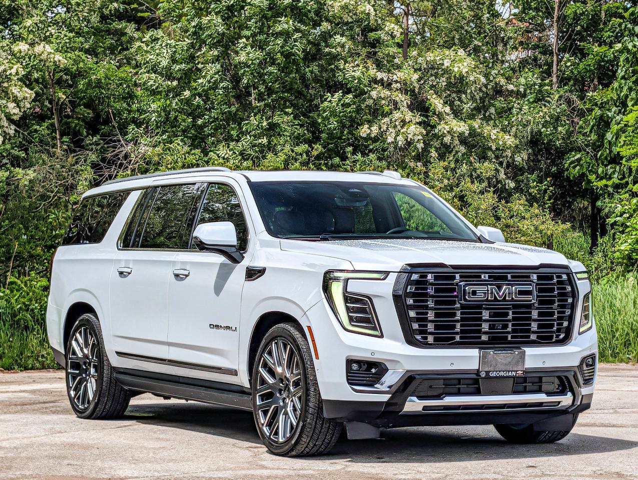 2026 GMC Yukon XL Denali Ultimate Photo
