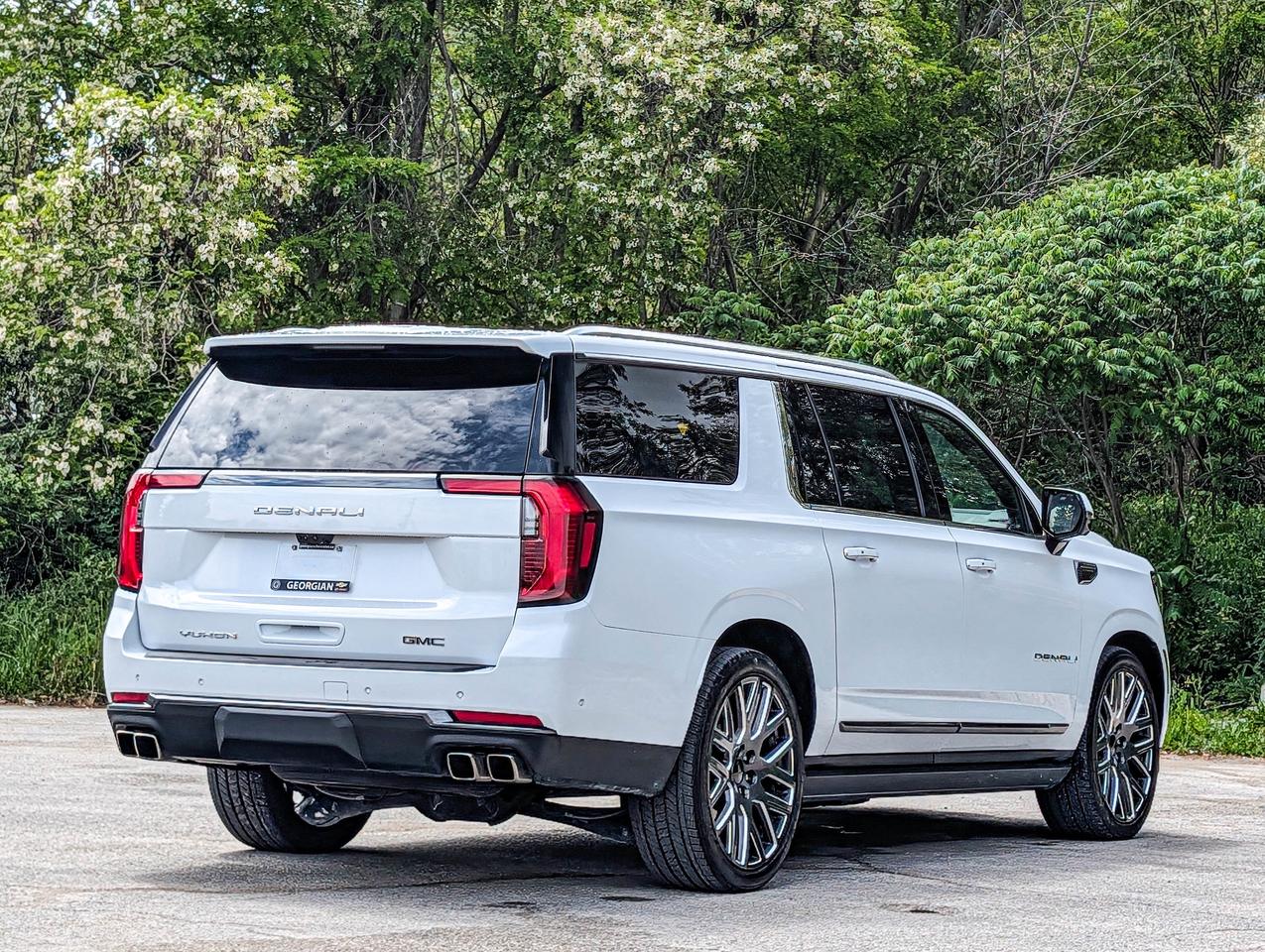 2026 GMC Yukon XL Denali Ultimate Photo