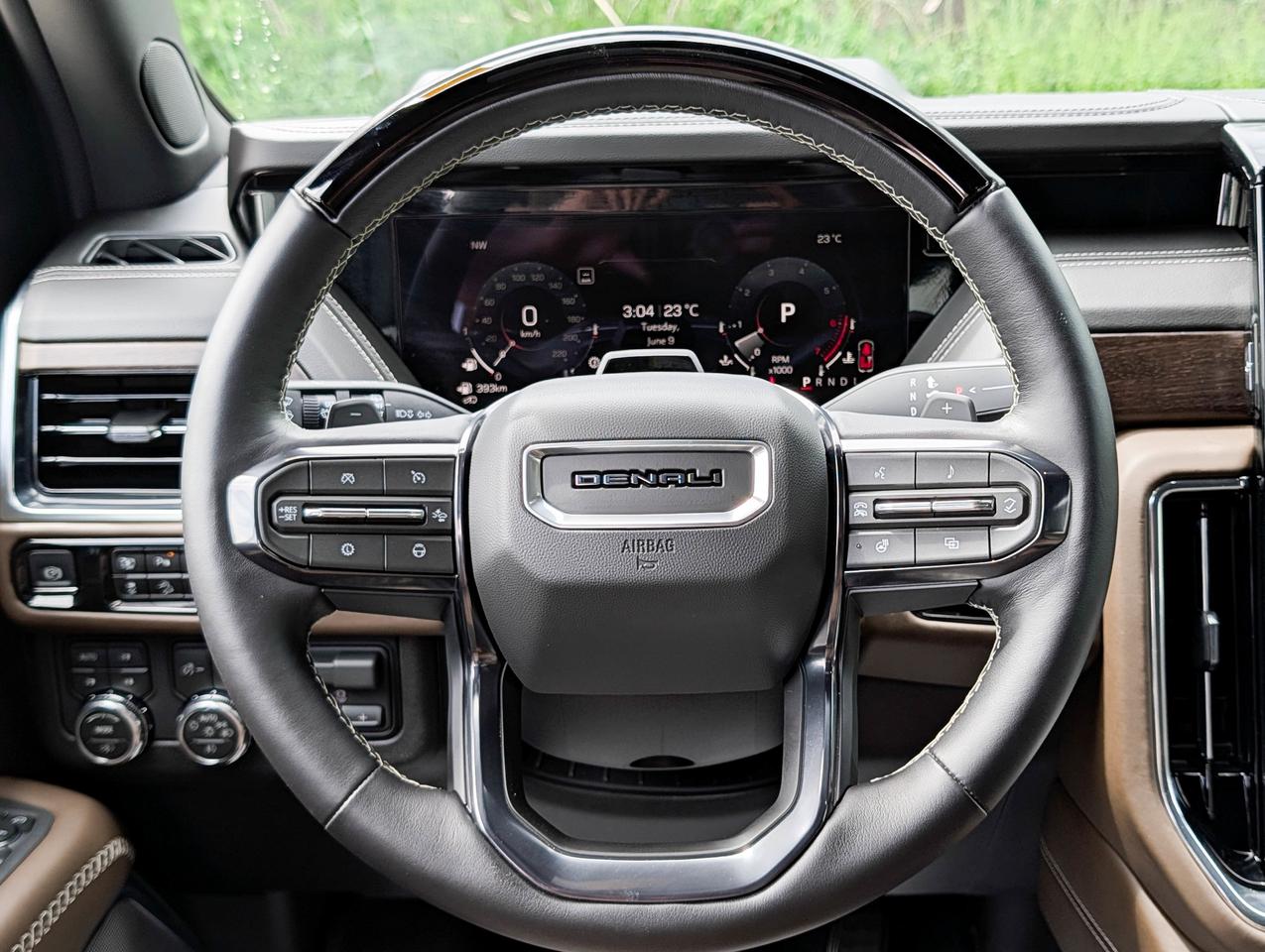2026 GMC Yukon XL Denali Ultimate Photo