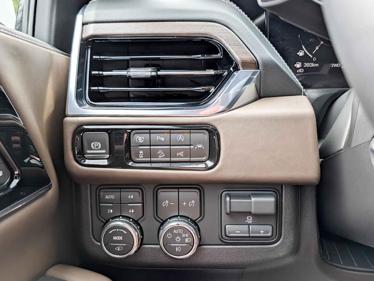 2026 GMC Yukon XL Denali Ultimate Photo