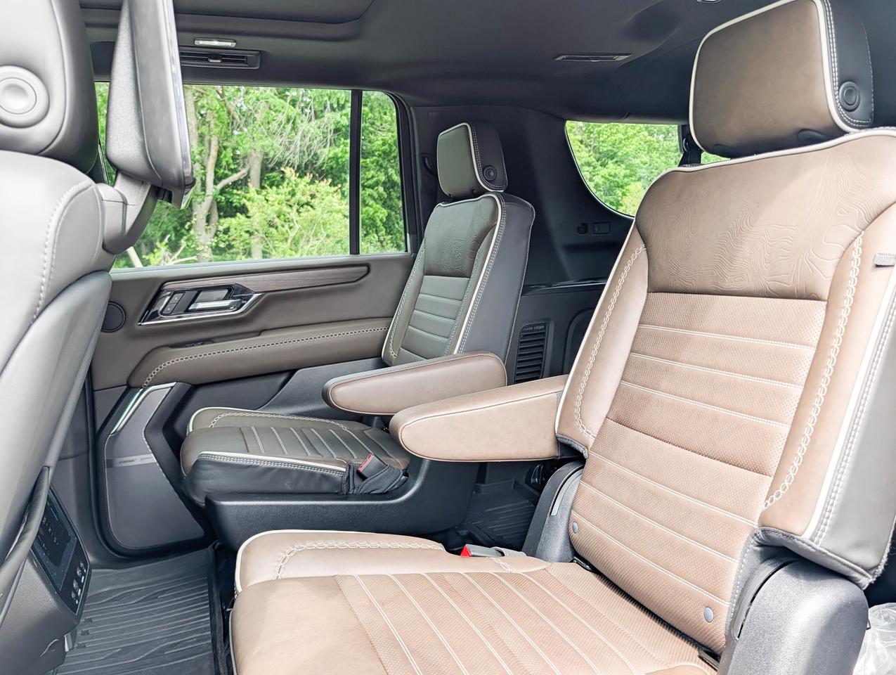 2026 GMC Yukon XL Denali Ultimate Photo