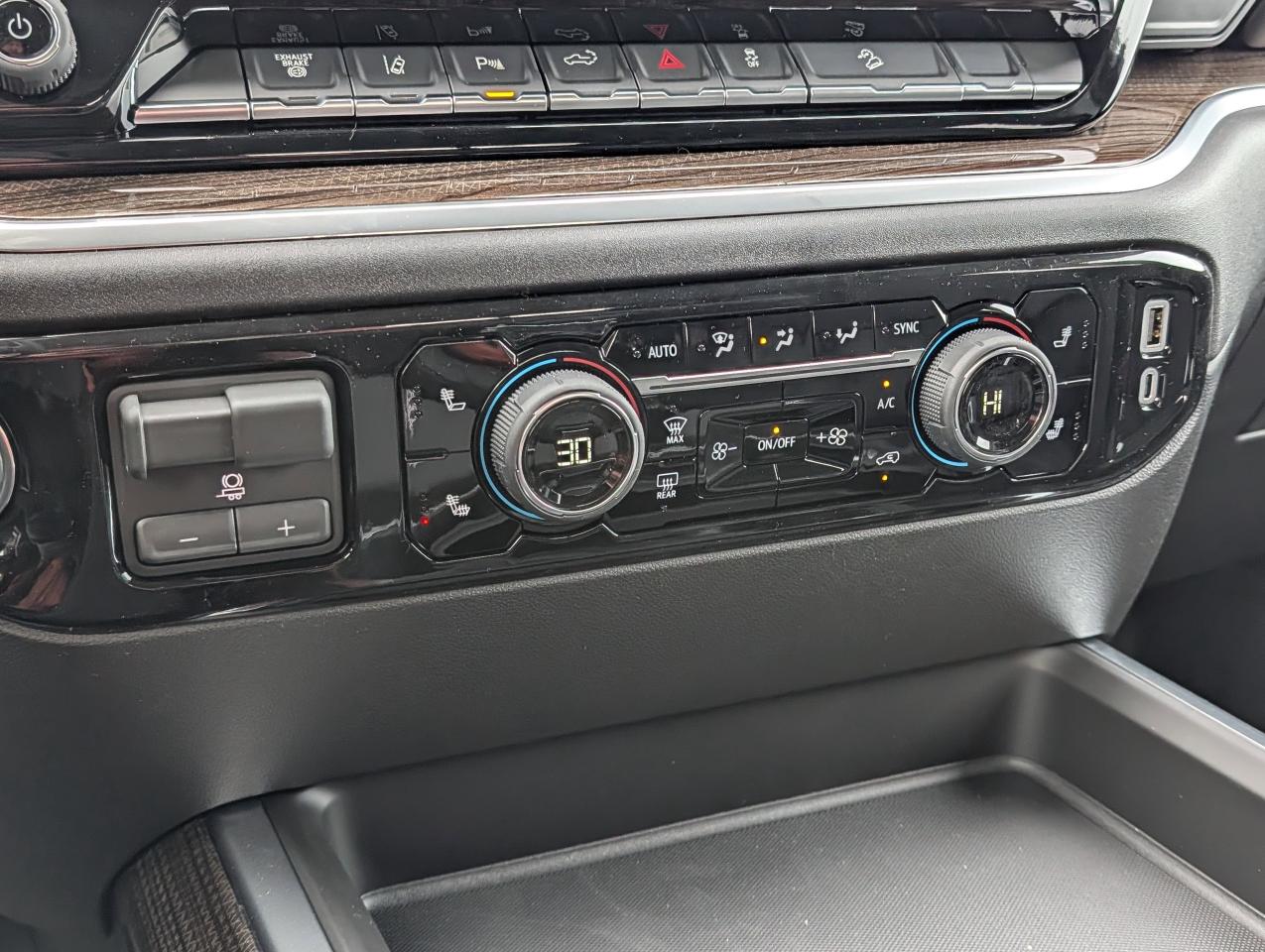 2026 Chevrolet SILVERADO 2500HD LT Photo