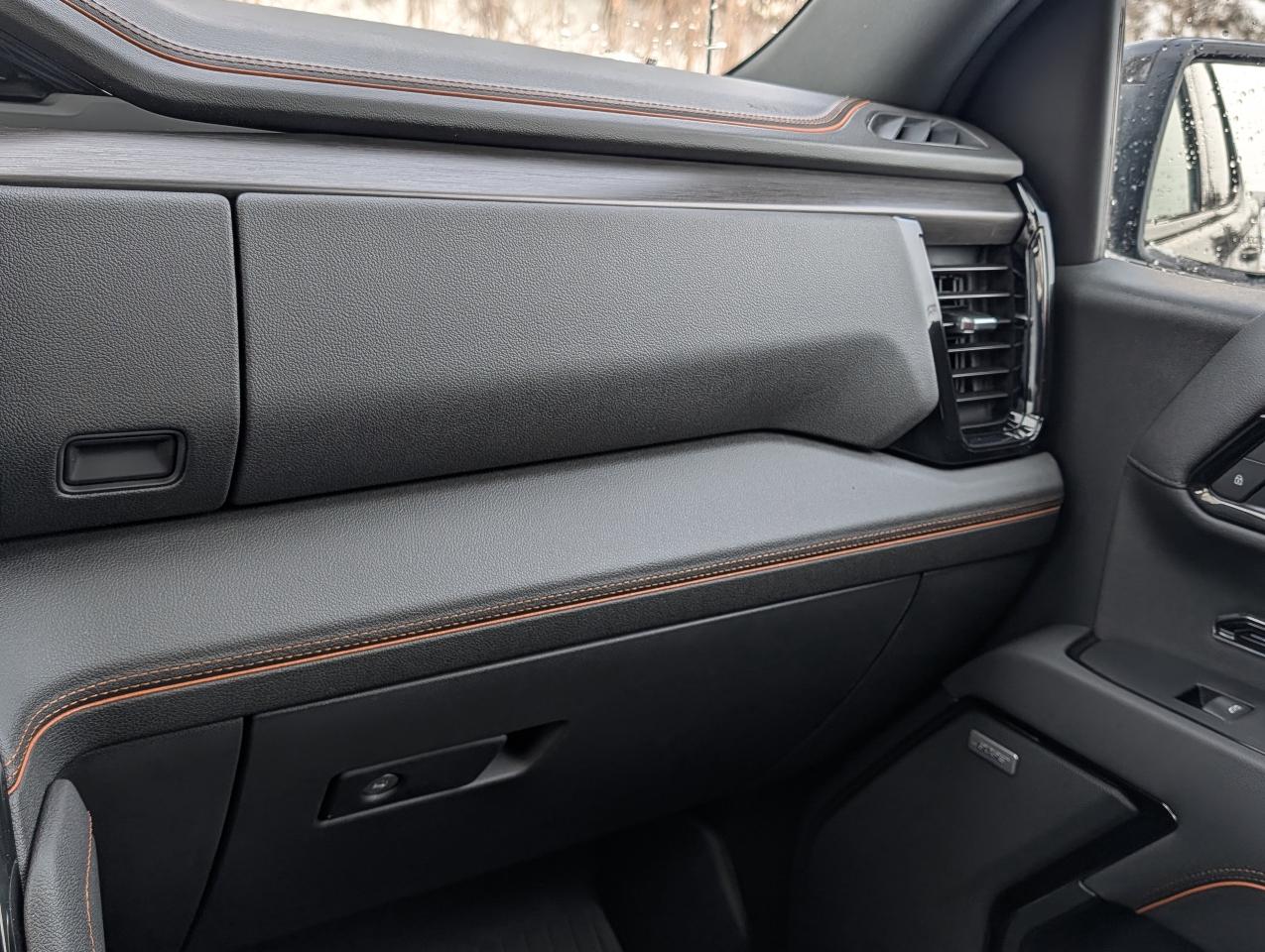 2026 GMC Sierra 1500 AT4 Photo