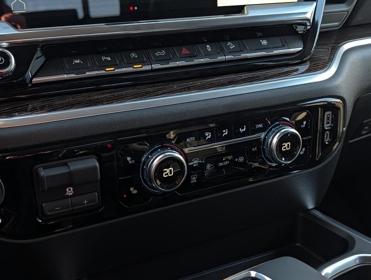 2026 GMC Sierra 1500 ELEVATION Photo