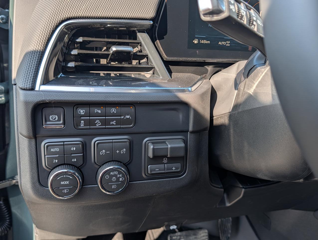 2026 Chevrolet Tahoe RST Photo