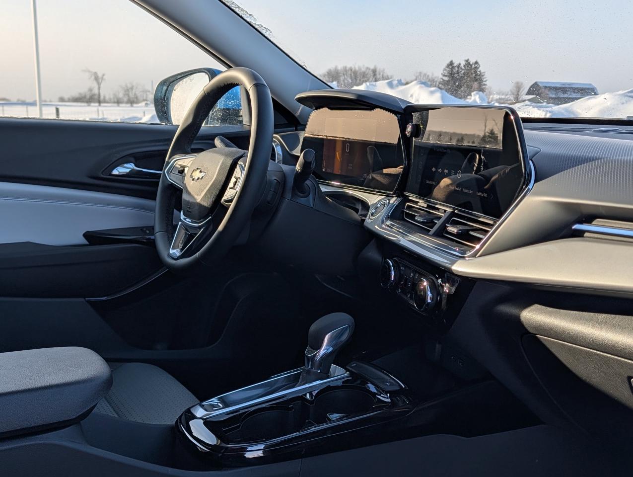 2026 Chevrolet Trax LT Photo