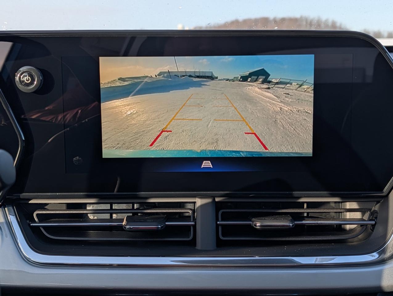 2026 Chevrolet Trax LT Photo