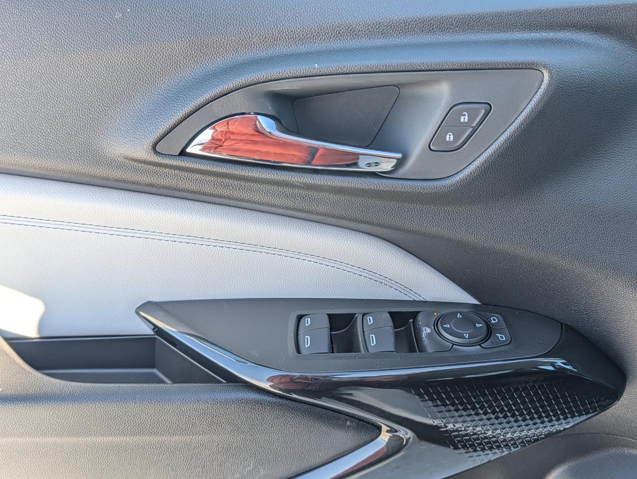 2026 Chevrolet Trax LT Photo