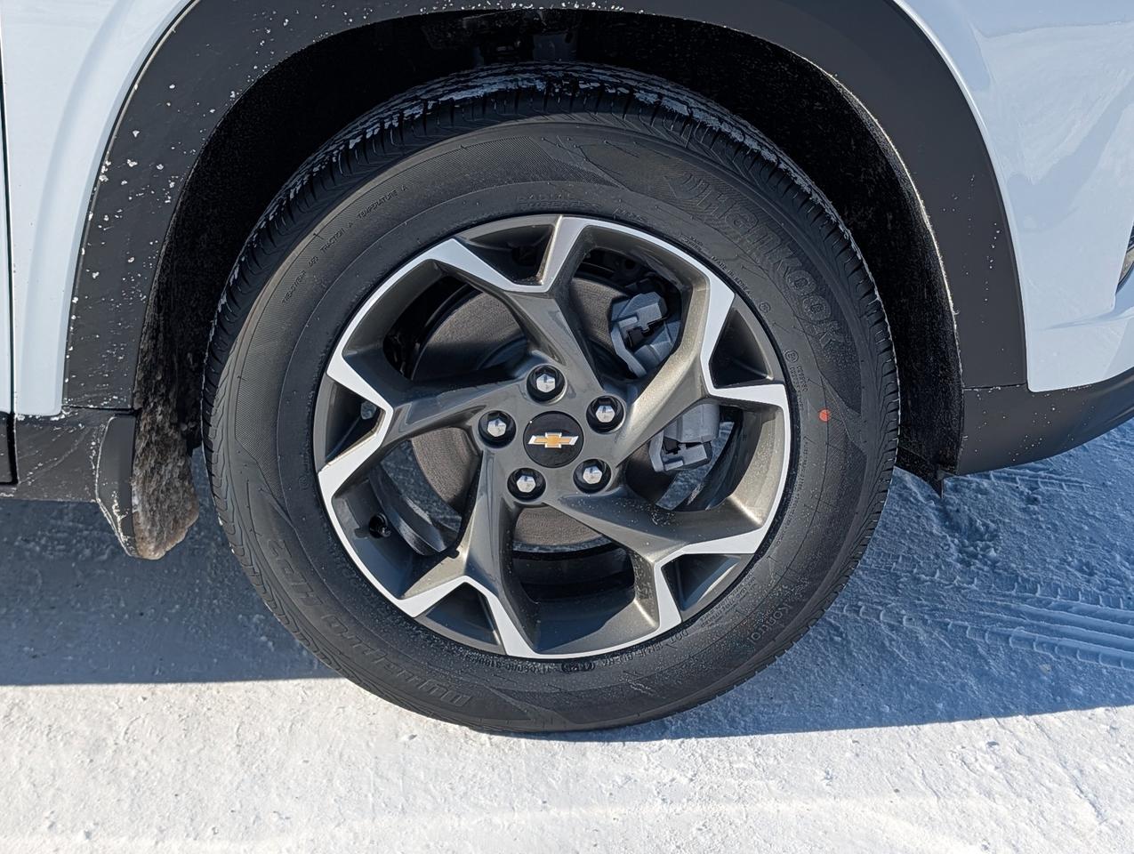 2026 Chevrolet Trax LT Photo