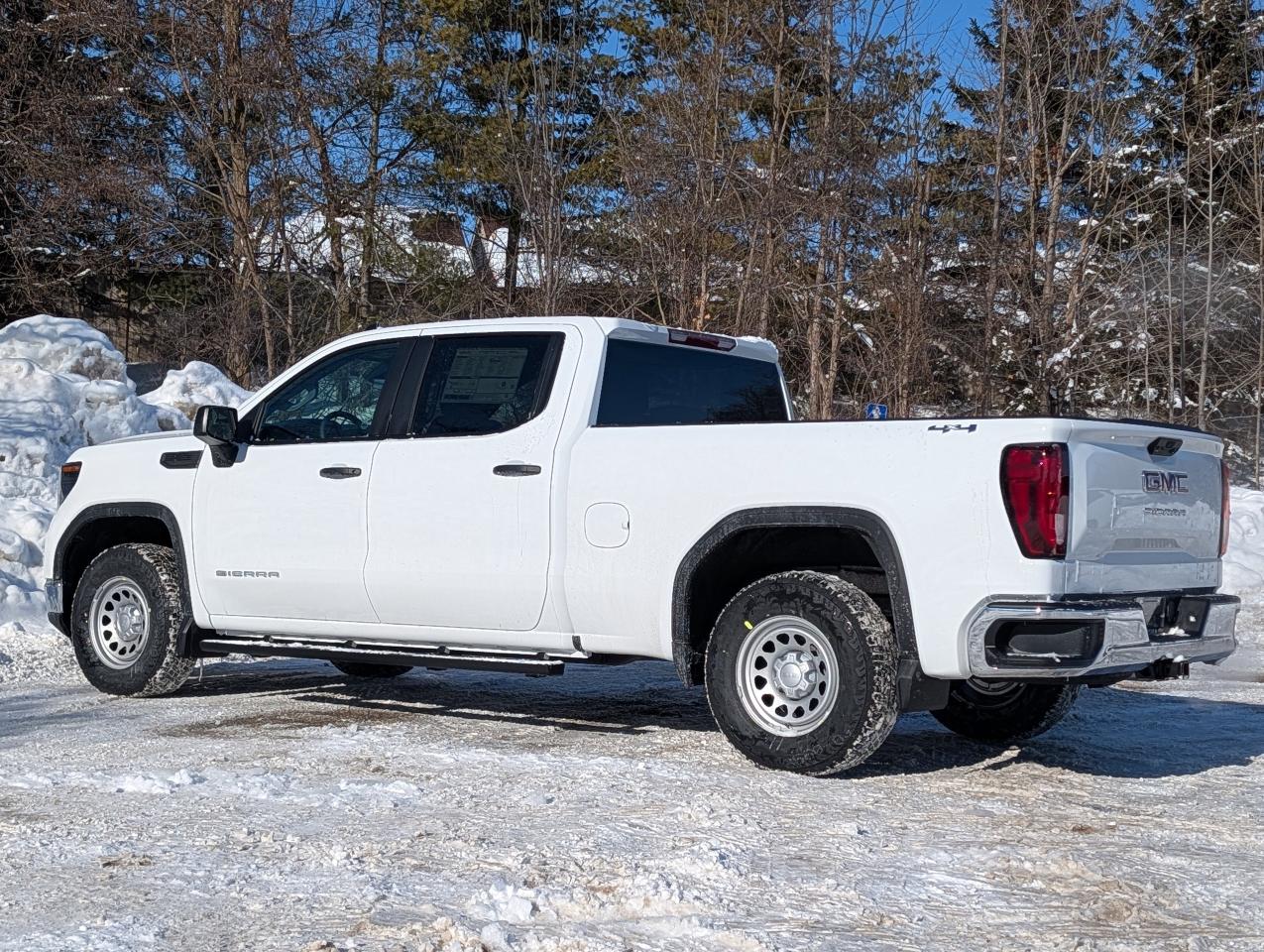 2026 GMC Sierra 1500 PRO Photo