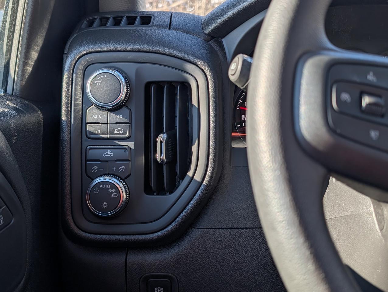 2026 GMC Sierra 1500 PRO Photo