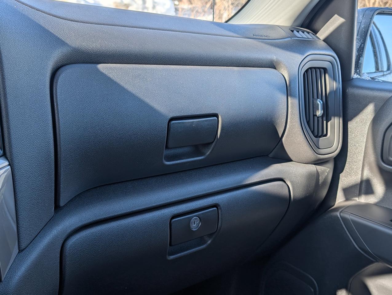 2026 GMC Sierra 1500 PRO Photo