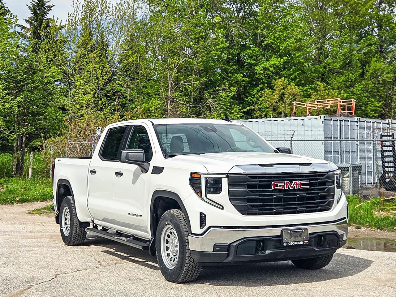 2026 GMC Sierra 1500 PRO Photo3