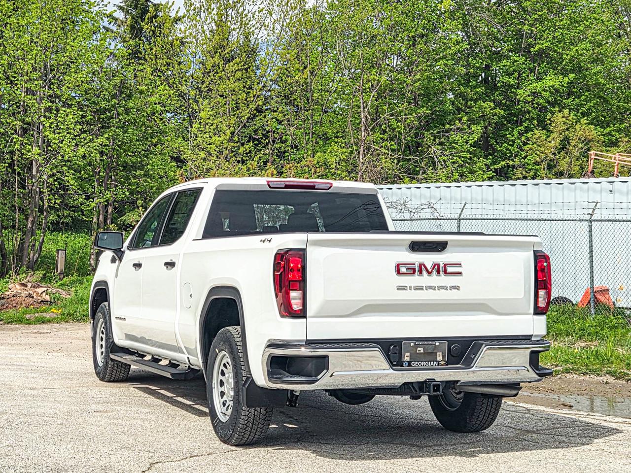2026 GMC Sierra 1500 PRO Photo