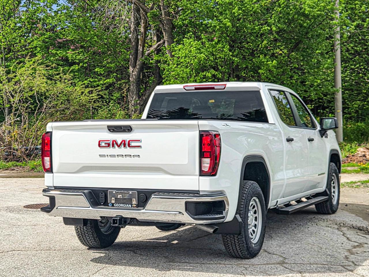 2026 GMC Sierra 1500 PRO Photo