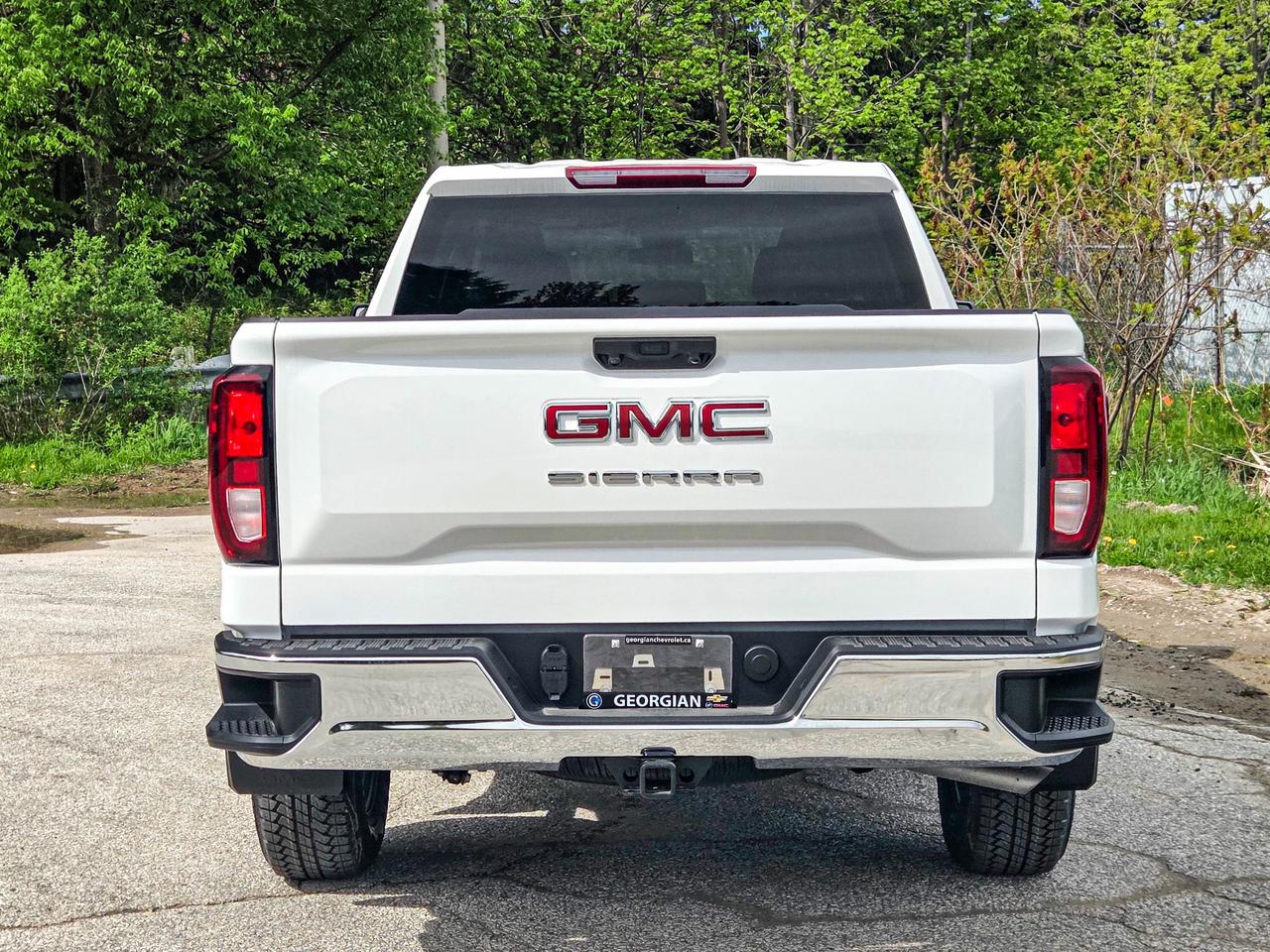 2026 GMC Sierra 1500 PRO Photo