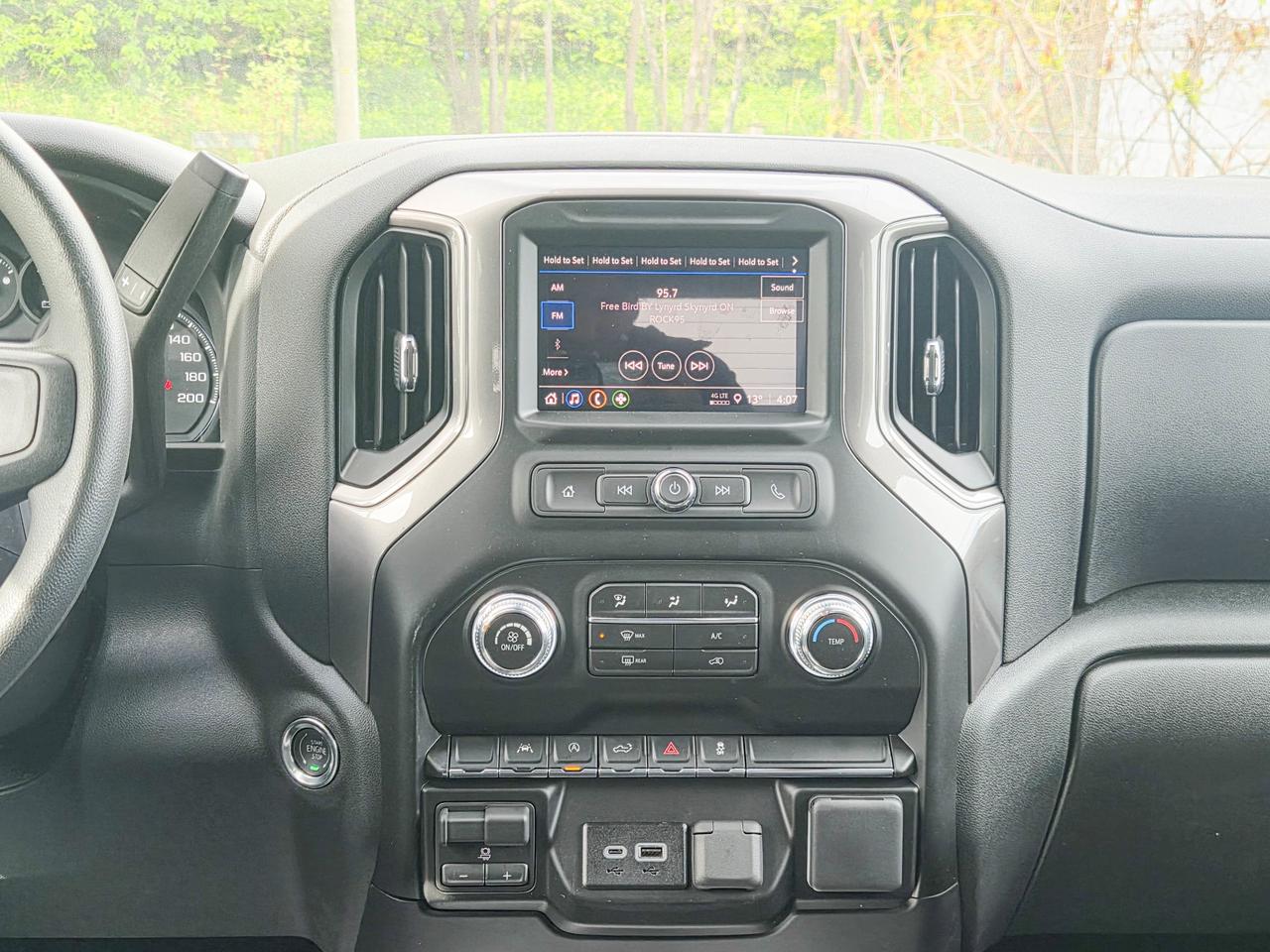 2026 GMC Sierra 1500 PRO Photo