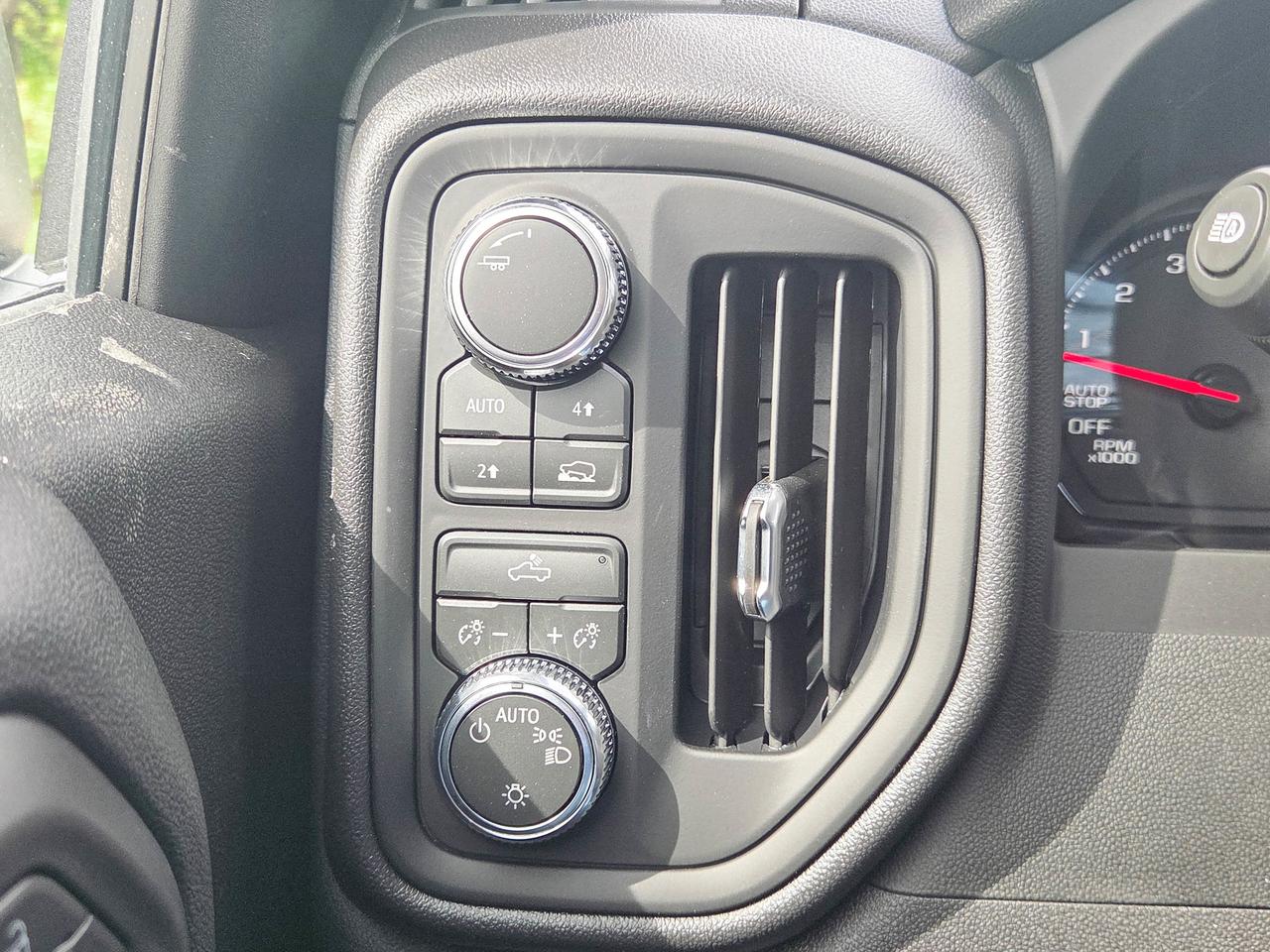 2026 GMC Sierra 1500 PRO Photo