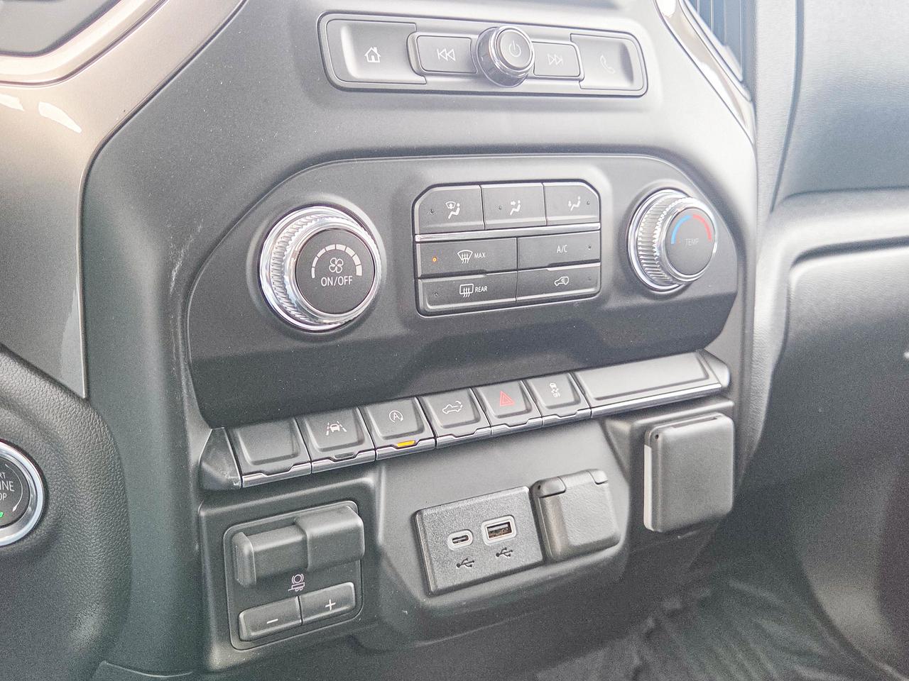 2026 GMC Sierra 1500 PRO Photo